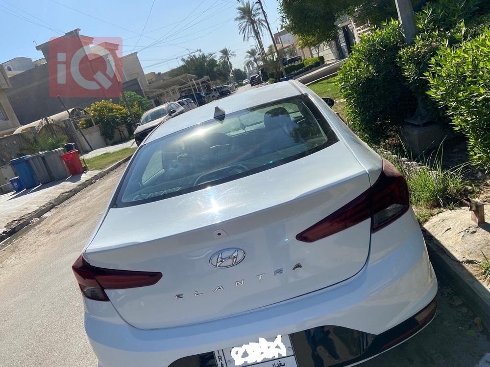 هيونداي النترا